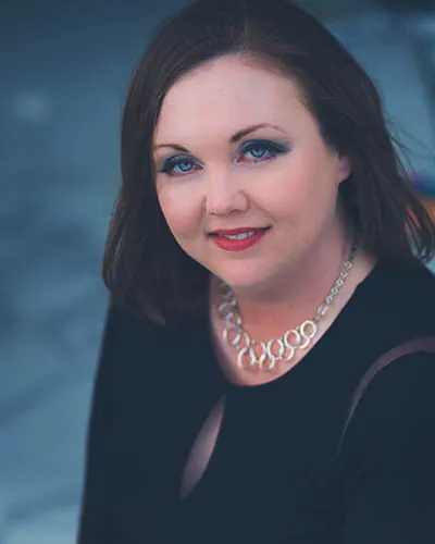 Jennifer Kingsbury headshot.