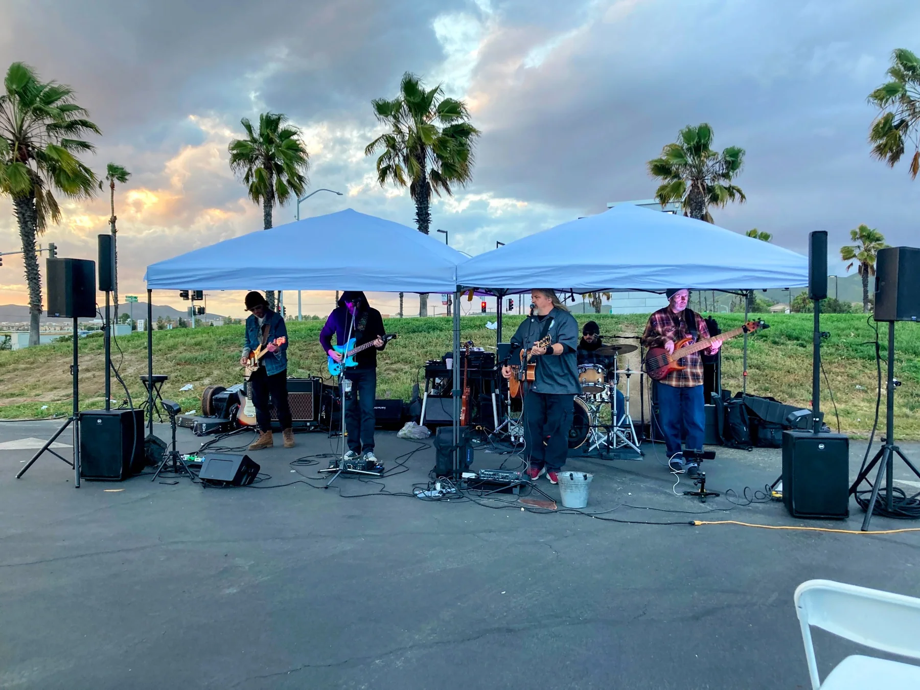 Live music at Menifee Foodie Night.